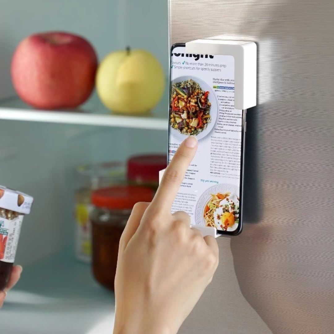 Minimalistic "Diagonal" Phone Holder