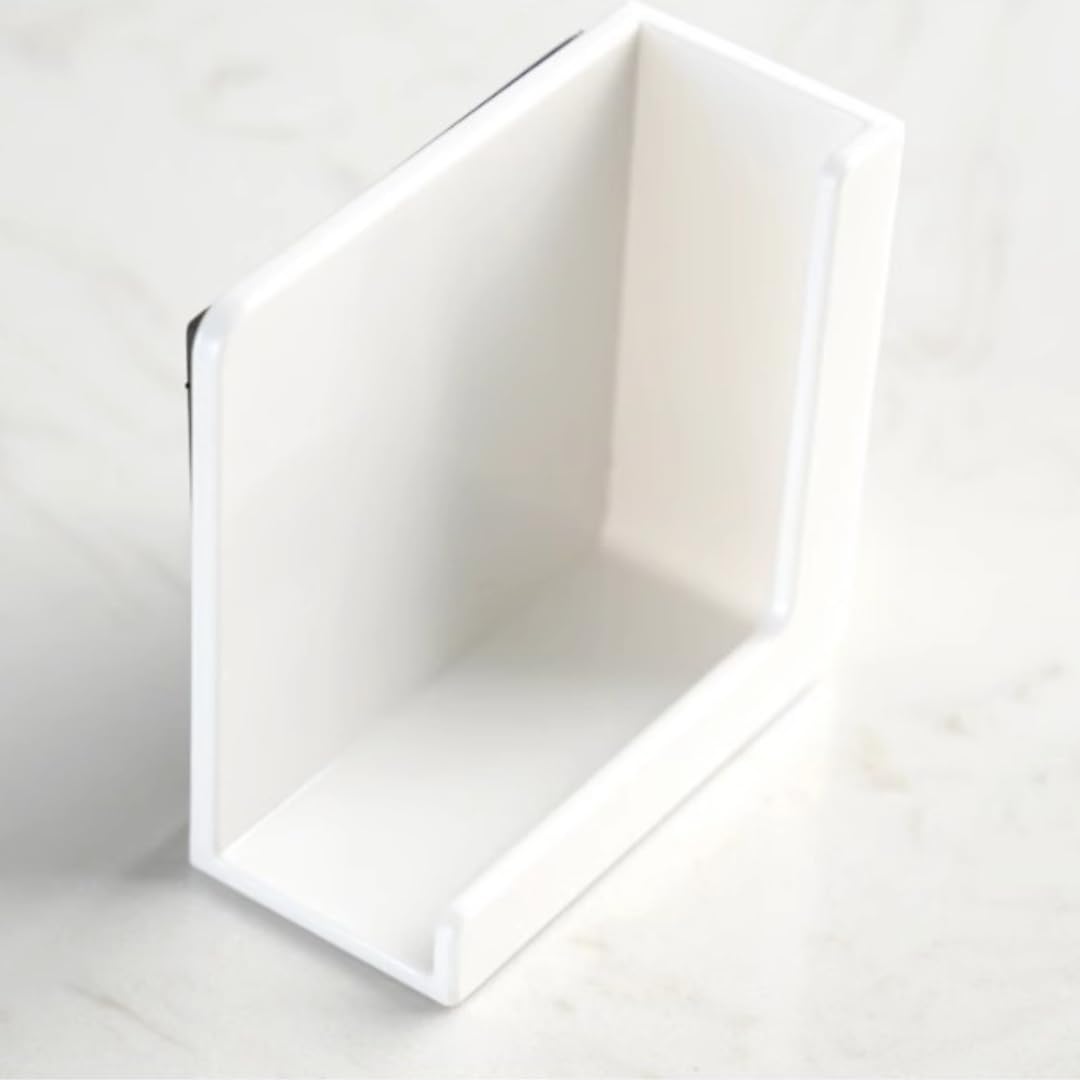 Minimalistic "Diagonal" Phone Holder